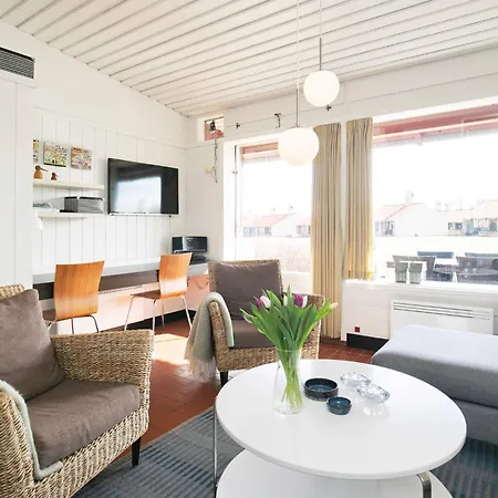 Holiday home Xciv